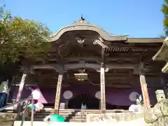 成相寺の本殿