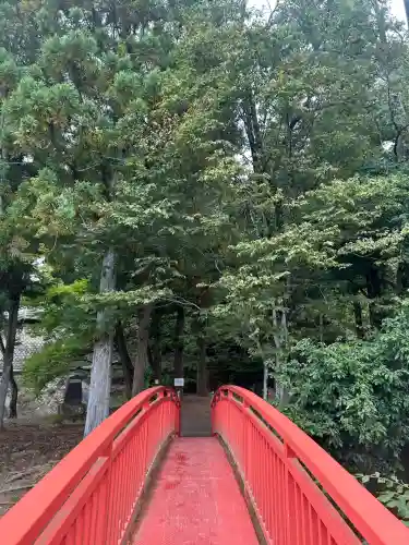 諏訪大社下社春宮(長野県)