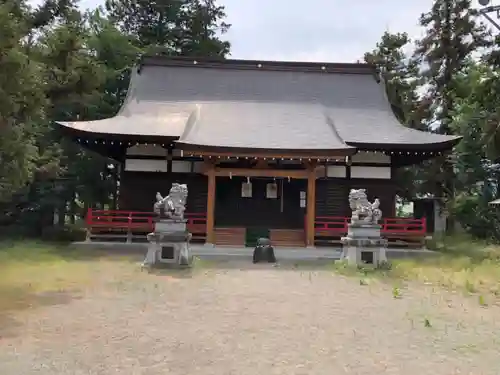 甲斐奈神社の本殿・本堂