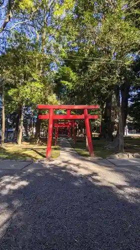 布智神社（本甲）の鳥居