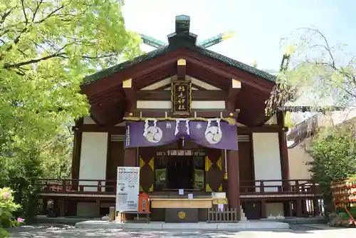 稲毛神社の本殿・本堂