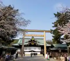 靖國神社の鳥居