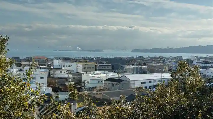 鴻八幡宮の周辺