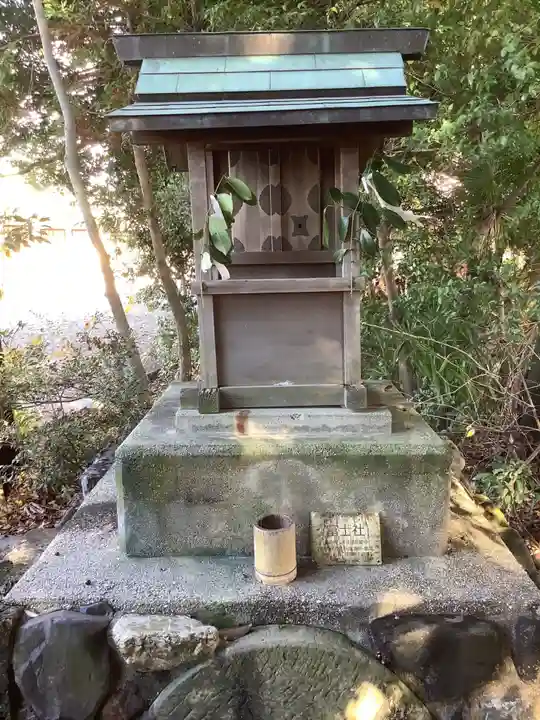 神明神社(出川)の末社・摂社