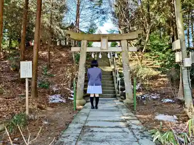 滑川神社 - 仕事と子どもの守り神の鳥居