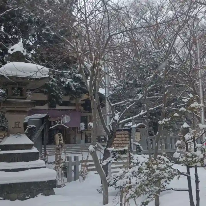 彌彦神社 (伊夜日子神社)の自然