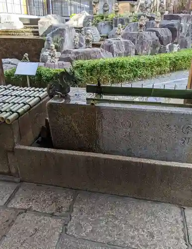 頂法寺（六角堂）の手水舎