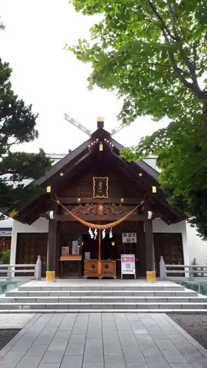 西野神社の本殿・本堂