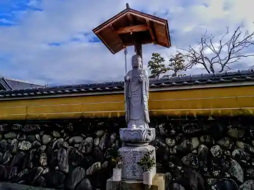 龍泉寺の地蔵