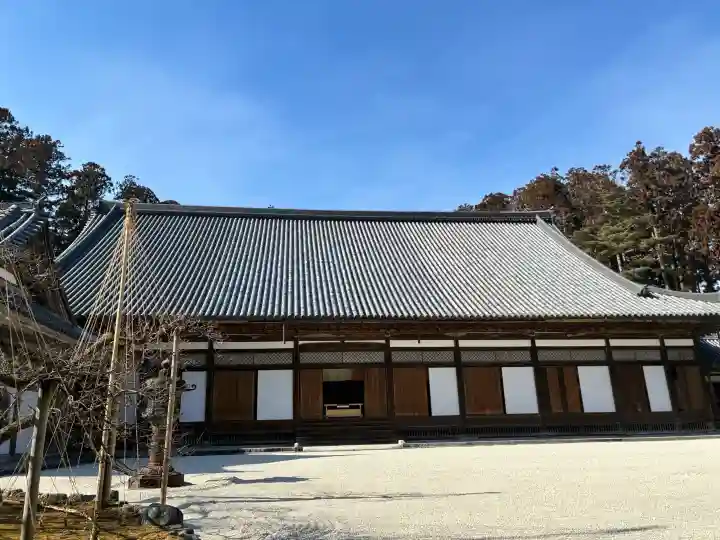 瑞巌寺の{uncategorized: "未分類", other: "その他", undefined: "問題あり", building: "その他建物", grave: "お墓", sacred_gate: "鳥居", guardian: "狛犬", statue: "像", buddha: "仏像", history: "歴史", nature: "自然", garden: "庭園", animal: "動物", pagoda: "塔", temizu: "手水舎", mountain_gate: "山門・神門", sanctuary: "本殿・本堂", subordinate: "末社・摂社", art: "芸術", scenery: "景色", jizo: "地蔵", ema: "絵馬", goshuin: "御朱印", omikuji: "おみくじ", items: "授与品その他", amulet: "お守り", goshuincho: "御朱印帳", eats: "食事", festival: "お祭り", votive_dance: "神楽", shichigosan: "七五三参", wedding: "結婚式", experience: "体験その他", initially: "初詣", around: "周辺", anti_infection: "感染症対策"}