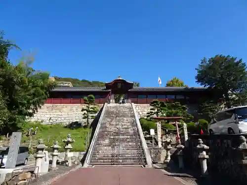 東照宮の山門