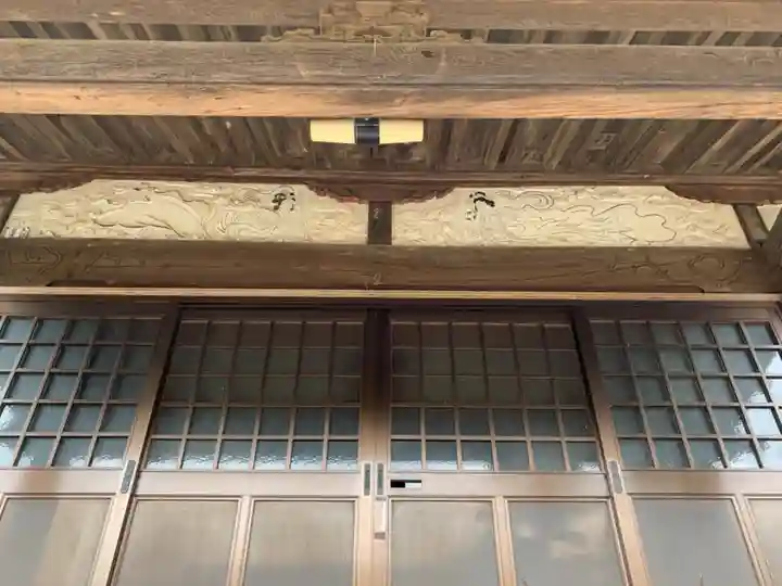 遍照寺の本殿・本堂