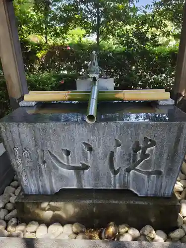 鏡石鹿嶋神社 ＊安産・開運・勝利の神さま＊の手水舎