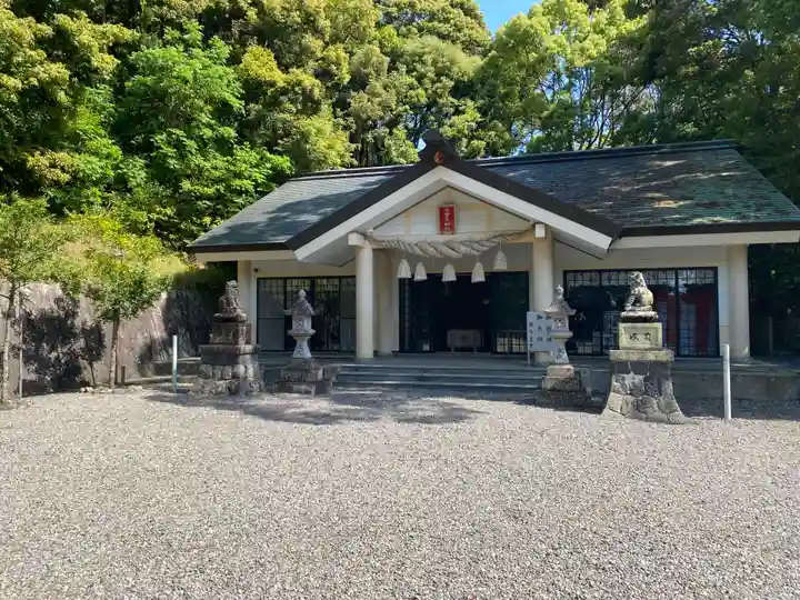 宇賀多神社の本殿・本堂