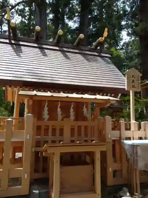 大崎八幡宮の末社・摂社