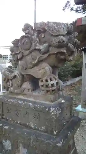 八幡神社の狛犬