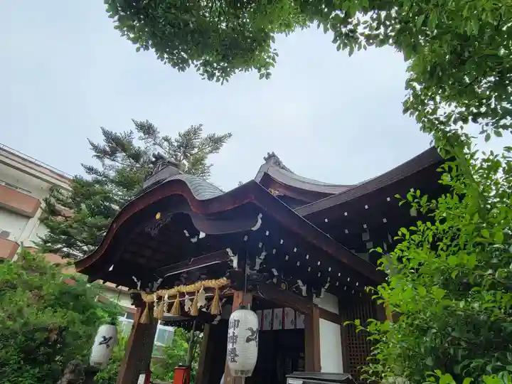 熊野神社の本殿・本堂