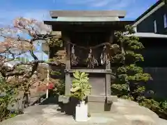 祠の建物その他