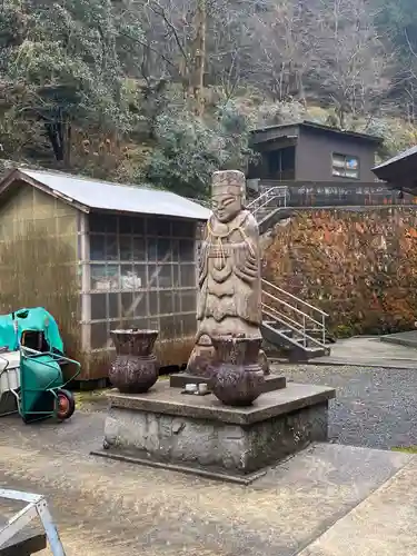 代々木神社の仏像