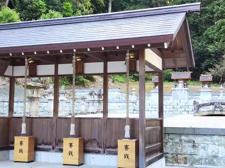 安志加茂神社の末社・摂社
