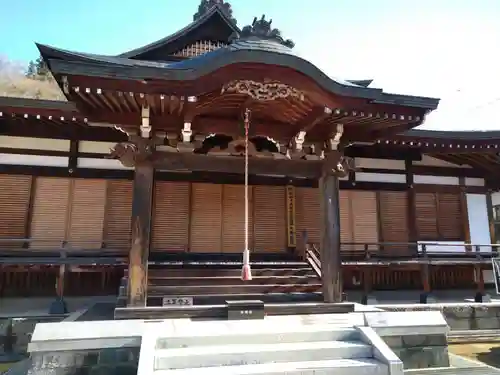 温泉寺の本殿・本堂