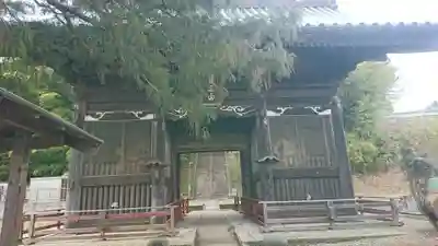 不動院(東光寺)の山門・神門