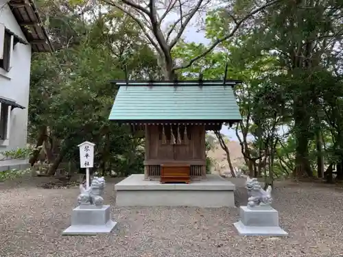 安房神社の末社