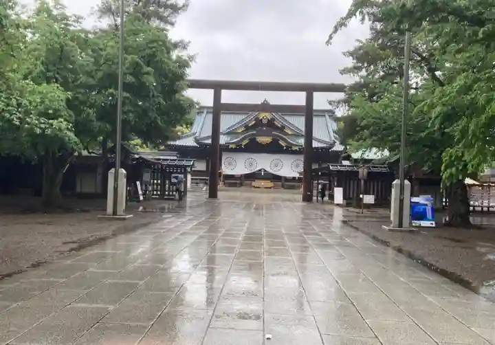 靖國神社の鳥居