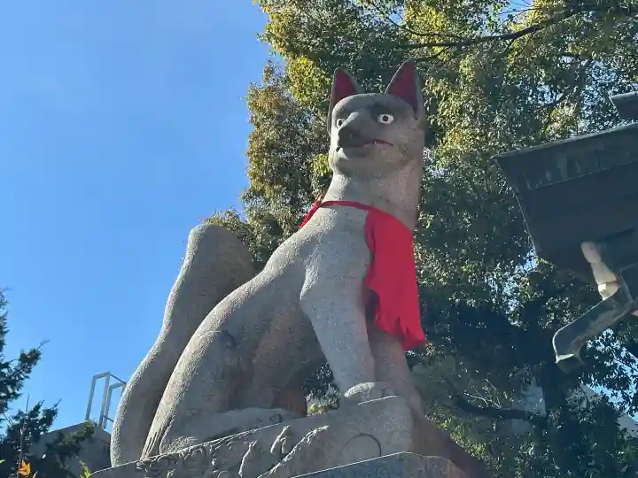 京濱伏見稲荷神社の{uncategorized: "未分類", other: "その他", undefined: "問題あり", building: "その他建物", grave: "お墓", sacred_gate: "鳥居", guardian: "狛犬", statue: "像", buddha: "仏像", history: "歴史", nature: "自然", garden: "庭園", animal: "動物", pagoda: "塔", temizu: "手水舎", mountain_gate: "山門・神門", sanctuary: "本殿・本堂", subordinate: "末社・摂社", art: "芸術", scenery: "景色", jizo: "地蔵", ema: "絵馬", goshuin: "御朱印", omikuji: "おみくじ", items: "授与品その他", amulet: "お守り", goshuincho: "御朱印帳", eats: "食事", festival: "お祭り", votive_dance: "神楽", shichigosan: "七五三参", wedding: "結婚式", experience: "体験その他", initially: "初詣", around: "周辺", anti_infection: "感染症対策"}
