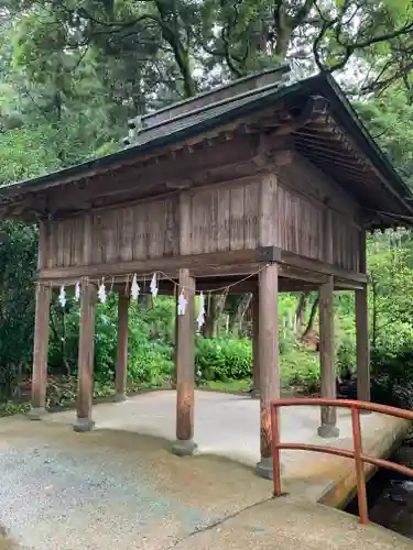 宇奈岐日女神社の建物その他