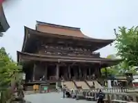 金峯山寺の本殿・本堂