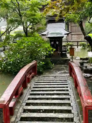 横山不動尊の末社・摂社