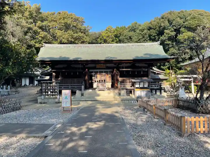 上地八幡宮の本殿・本堂