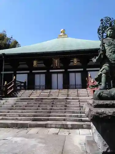 長勝寺の本殿・本堂