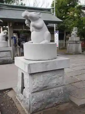 戸部杉山神社の狛犬