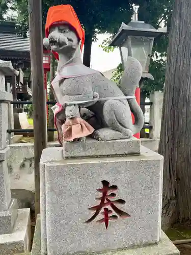 須黒稲荷神社の狛犬