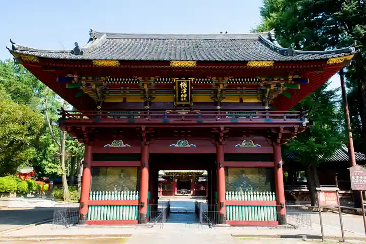 根津神社の山門・神門