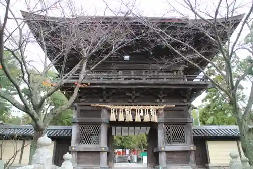 香椎宮の山門