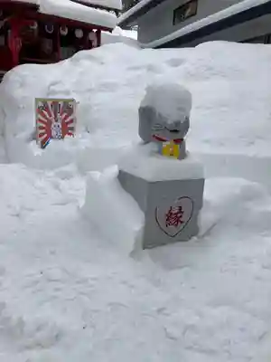 鹿角八坂神社の狛犬