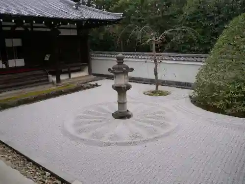 雲龍院の庭園