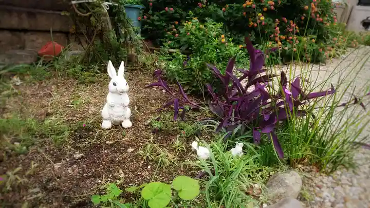 三輪神社の庭園