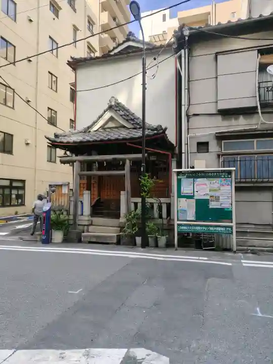 千代田神社の{uncategorized: "未分類", other: "その他", undefined: "問題あり", building: "その他建物", grave: "お墓", sacred_gate: "鳥居", guardian: "狛犬", statue: "像", buddha: "仏像", history: "歴史", nature: "自然", garden: "庭園", animal: "動物", pagoda: "塔", temizu: "手水舎", mountain_gate: "山門・神門", sanctuary: "本殿・本堂", subordinate: "末社・摂社", art: "芸術", scenery: "景色", jizo: "地蔵", ema: "絵馬", goshuin: "御朱印", omikuji: "おみくじ", items: "授与品その他", amulet: "お守り", goshuincho: "御朱印帳", eats: "食事", festival: "お祭り", votive_dance: "神楽", shichigosan: "七五三参", wedding: "結婚式", experience: "体験その他", initially: "初詣", around: "周辺", anti_infection: "感染症対策"}