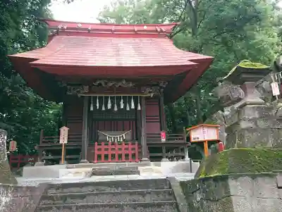 産泰神社の末社・摂社