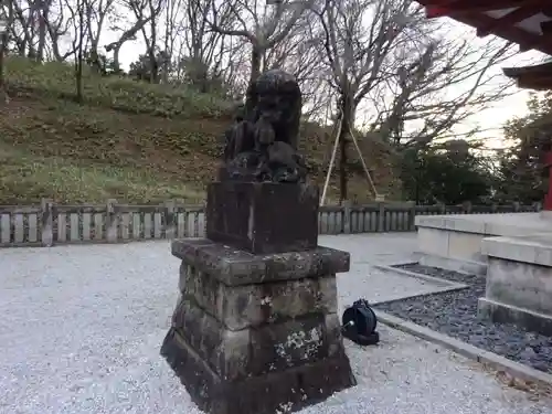 諏訪神社の狛犬