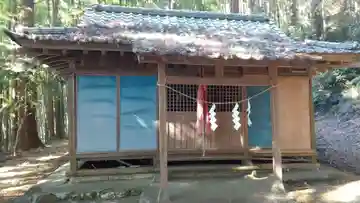 八幡神社の本殿・本堂