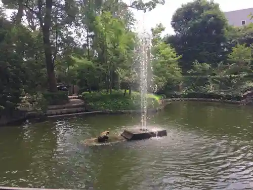 寒川神社の庭園