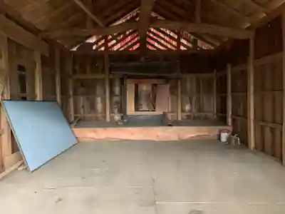 八幡神社の本殿・本堂