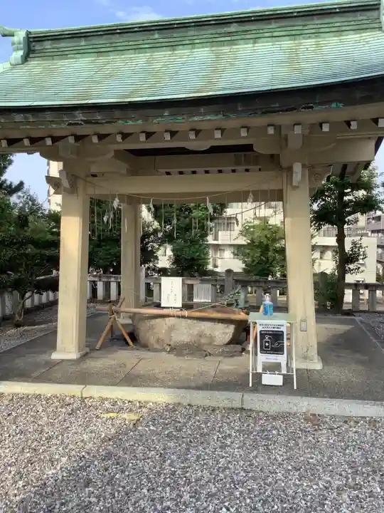 貴船社(一社3)の手水舎