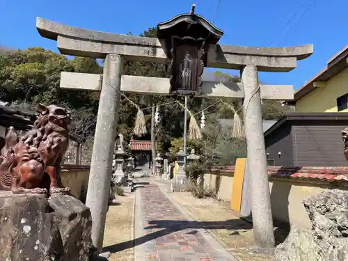 天津神社の鳥居