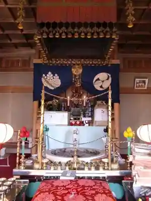 西光寺の本殿・本堂